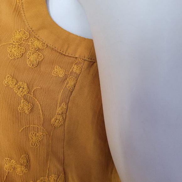 Mustard Yellow Flowery Sleeveless Top Size 0 (XS) - Picture 5 of 11